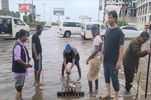 استنفار محلي المنصورة لمواجهة تداعيات أمطار عدن الغزيرة