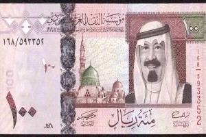 "تخفيضات وهمية؟".. جدل واسع حول أسعار الدقيق واحتكار السوق بعد تعافي الريال