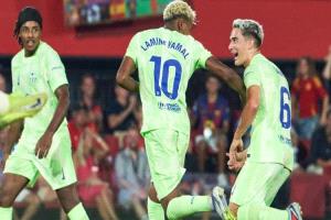 هل وافق اليويفا على استثناء برشلونة بدوري الأبطال؟
