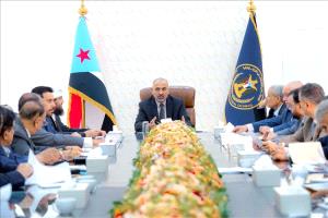 المجلس الانتقالي يبحث آليات ضبط الأسعار وتفعيل الرقابة على الأسواق
