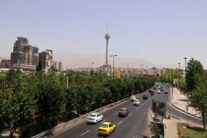 "جبهة الإصلاحات" في إيران تدعو لوقف التخصيب طوعا