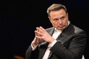إيلون ماسك يلمّح لوقف إنتاج "موديل واي إل" في أمريكا: مستقبل القيادة الذاتية يغيّر قواعد اللعبة