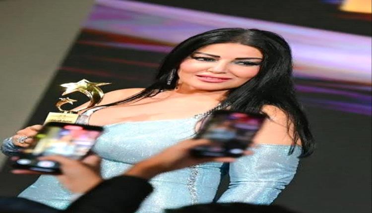 سمية الخشاب توجّه رسالة الى السيدات بسبب زيادة وزنها