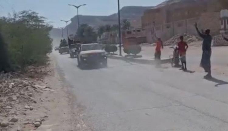 القوات الجنوبية تتقدم نحو سيئون ومغردون يطلقون هاشتاج تحرير وادي حضرموت
