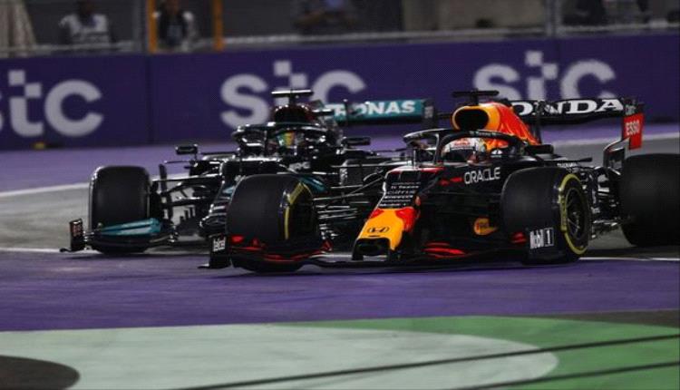 ثلاثي قوي يتنافس على لقب السائقين في فورمولا 1 قبل ختام أبوظبي