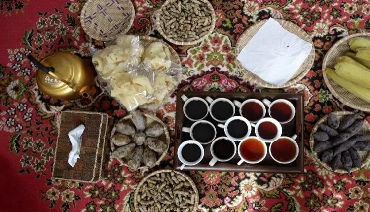 الشاي يقوّي العظام والقهوة المفرطة تضعفها لدى كبار السن