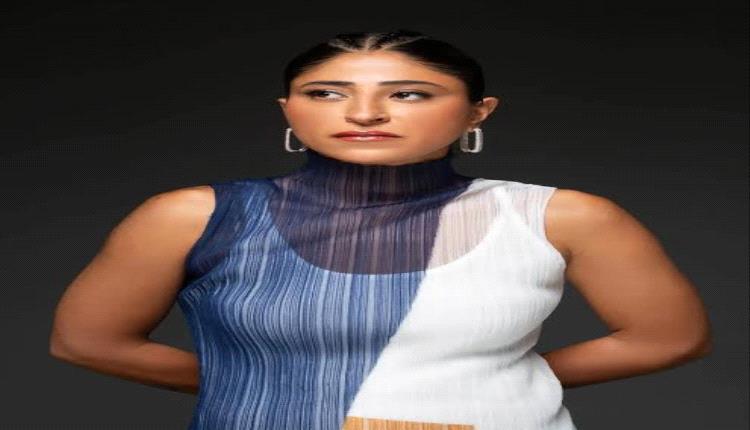 شجون الهاجري تودع والدها ومواساة النجوم لها