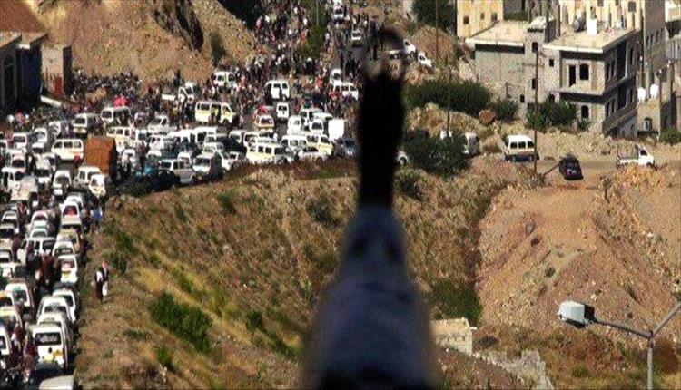 قذائف الحوثي تُصيب طفولة تعز.. جريحان في قصف الأحياء السكنية