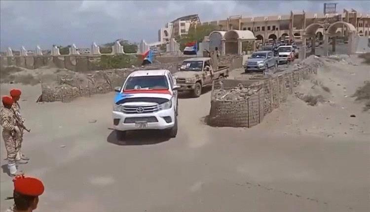 تعزيزات عسكرية جنوبية تتجه نحو حضرموت والمهرة