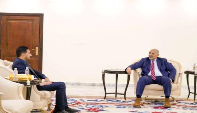 الرئيس الزُبيدي يشدد على ضبط أراضي الدولة وتعزيز الاستثمار