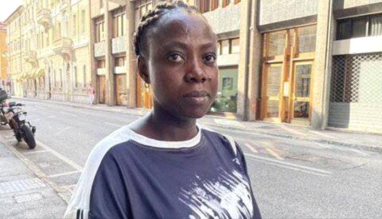 كل المهاجرين يدفعون مالاً للمهرب، لكن يطلب من النساء دفع الثمن بواسطة
الجنس 