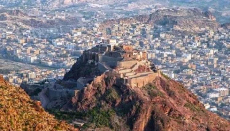 استئناف طباعة جوازات تعز بعد توقف مؤقت