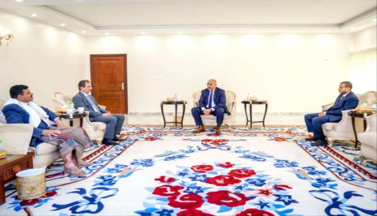 الزُبيدي يوافق على مخطط مركز المؤتمرات الجديد في شبوة