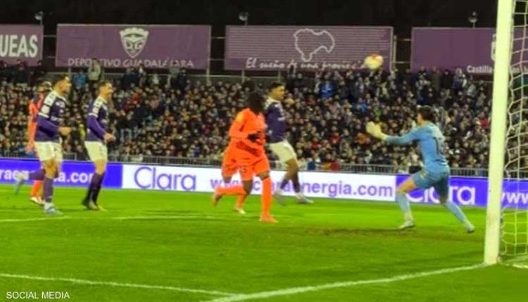 بفوز صعب.. برشلونة يتأهل إلى ثمن نهائي "كأس الملك"