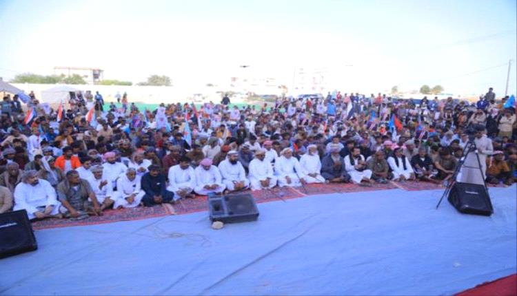 الزويدي يرفع صوت المهرة في اعتصام الغيضة