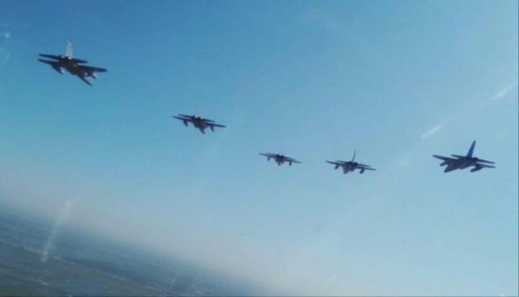 طائرات حربية واستطلاعية تشق سماء ريف حمص وسط غارات أمريكية على داعش