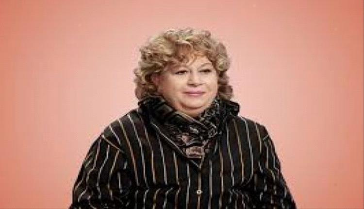 فريدة سيف النصر تنعي صديقتها سمية الألفي: "رحلت يا أختي الكبيرة"
