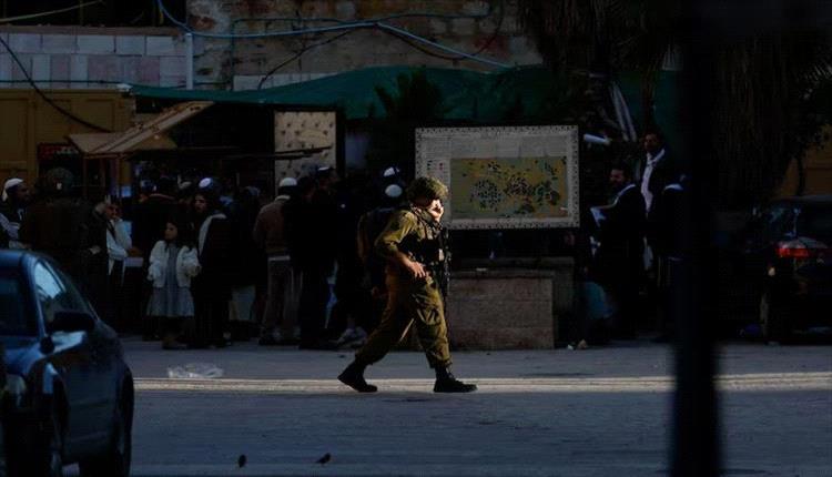 إسرائيل تحقق في مقتل فتى فلسطيني بالضفة الغربية وسط جدل حول الواقعة