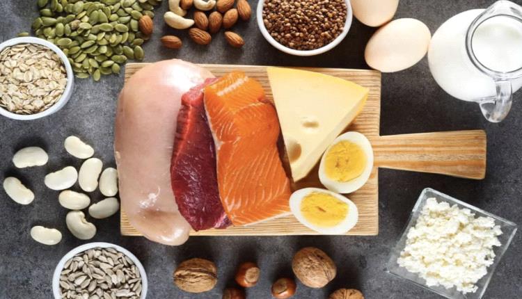 طبيب يقدّم 10 نصائح مدعومة علمياً لبناء صحة أفضل في عام 2026