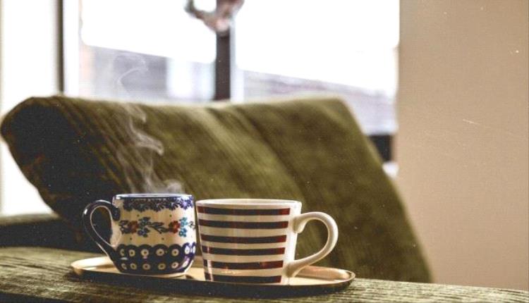 دراسة تحذر: شرب المشروبات الساخنة جدًا يضاعف خطر سرطان المعدة