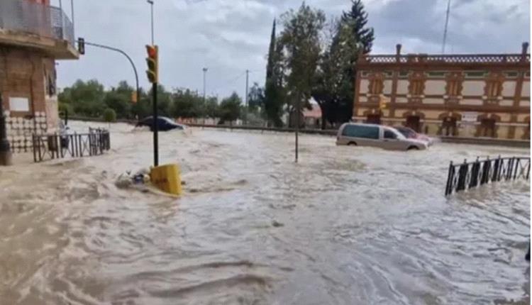 مقتل شخص وفقد 2 في جنوب إسبانيا جراء سيول
