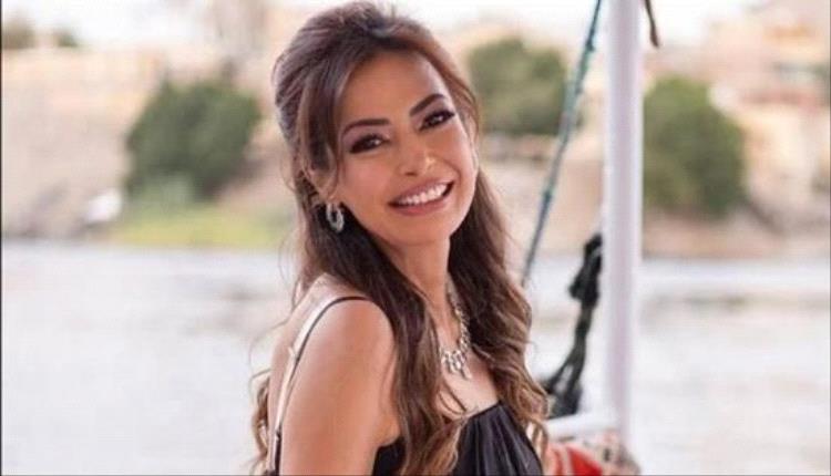 داليا مصطفى تنفي تعاونها مع صبري فواز: «لم يحدث بعد»