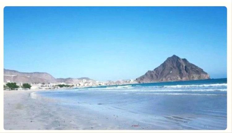 بردٌ قارس في الجبال واضطراب بحري غرباً.. أجواء متباينة تضرب اليمن