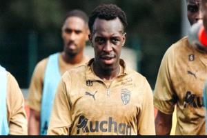 عاجل | بند في عقد سعود عبد الحميد يصدم مفوضي النصر