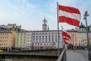 مرشد سياحي يواجه تهما بالقتل.. ترك صديقته تتجمد بالنمسا