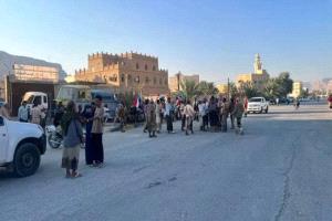 معتصمو سيئون: تصعيد شعبي حازم ضد اعتداءات العسكرية الأولى