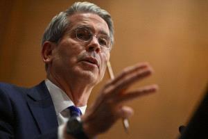 سباق قيادة الفيدرالي يشتعل قبل قرار ترامب