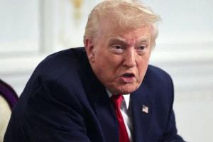 ترامب يناقش خيارات واشنطن تجاه فنزويلا وسط تصاعد الضربات الأمريكية
