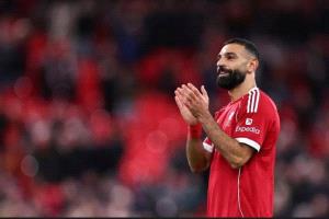 عاجل | رسالة غامضة من صديق محمد صلاح المقرب لجيمي كاراجر.. ماذا قال؟