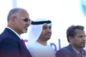 عيدروس الزبيدي يطلق مشروع الطاقة الشمسية في أبين برعاية إماراتية