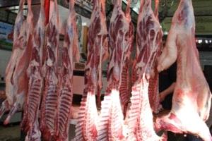 التموين تخفض أسعار اللحوم والأسماك 20% احتفالًا بالكريسماس