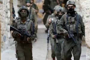 الجيش الإسرائيلي يعلن قتل رجل حاول دهس جنود في الضفة الغربية
