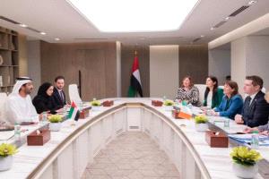 الإمارات وإيرلندا تعززان التعاون الاقتصادي والسياحي لدعم مجتمعي الأعمال