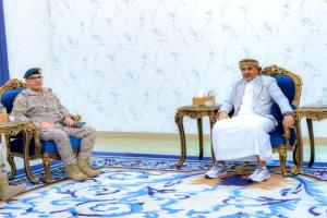الزُبيدي يلتقي قيادة التحالف العربي لتعزيز الشراكة ومواجهة الإرهاب