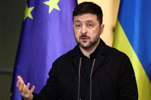 زيلينسكي مستعد لاستفتاء شعبي على خطة ترامب مقابل وقف النار
