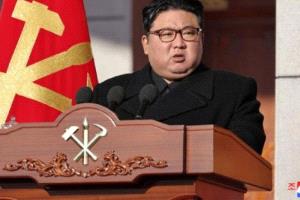 كيم يختبر رسائل الردع بصاروخي كروز