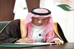 مركز الملك سلمان للإغاثة يوزع الكسوة الشتوية "كنف" على آلاف الأسر المحتاجة باليمن