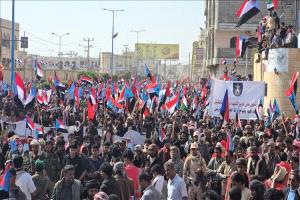 توافد شعبي ضخم في شبوة للمطالبة بدولة الجنوب