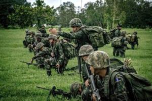 تايلاند تُصعّد غارات جوية تهزّ الحدود مع كمبوديا