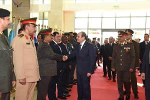 وزير الدفاع يحضر "إيديكس 2025" في القاهرة ويطلع على أحدث الابتكارات الدفاعية