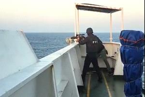 ترجيحات بالقرصنة وراء هجوم على سفينة بضائع جنوب البحر الأحمر