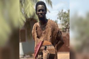 شاب غاني يدعي النبوة ويبني سفنا قبل "طوفان نهاية العالم"