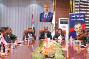 خور مكسر تؤكد دعمها الكامل للزُبيدي وتعزز جهود تحسين الخدمات