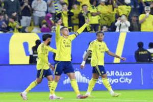 الاتفاق يوقف انطلاقة النصر القياسية بالدوري السعودي بالتعادل 2-2
