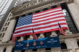 هيئة الأوراق المالية تحقق مع "جيفريز" بعد انهيار فيرست براندز