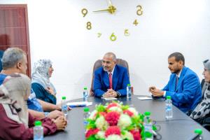 الرئيس الزُبيدي من الجهاز المركزي للإحصاء: الدولة الحديثة تُبنى بالبيانات الدقيقة والقرار المستند إلى العلم